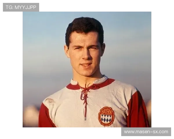 贝肯鲍尔足球理念对现代防守与进攻融合的深远影响